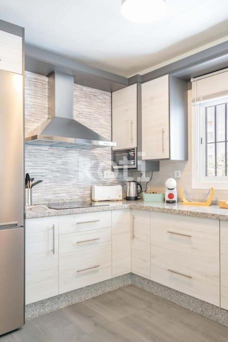 Koti - Playa Santa Ana Appartement Benalmádena